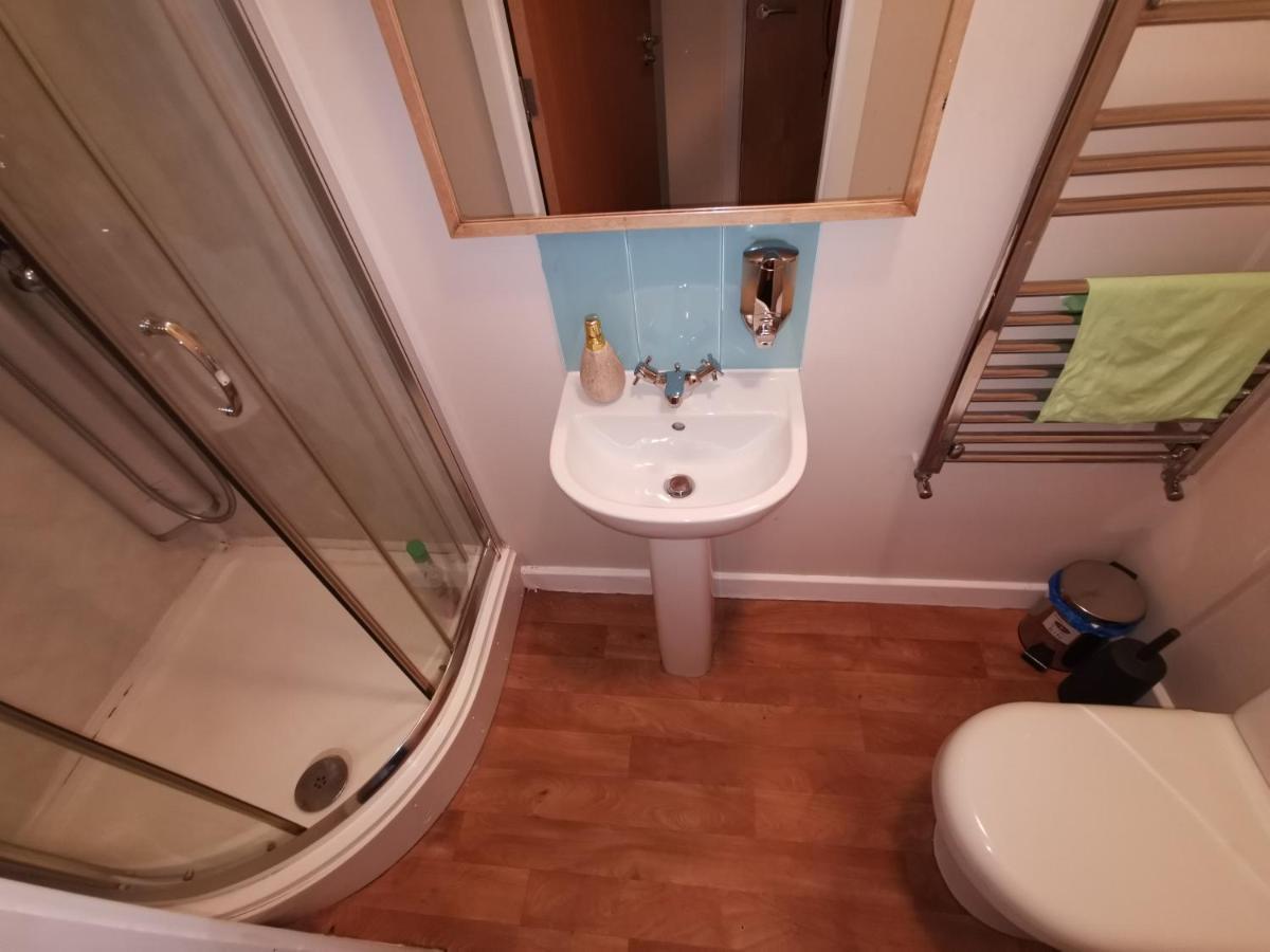 Contractor Accommodation Liverpool 리버풀 외부 사진